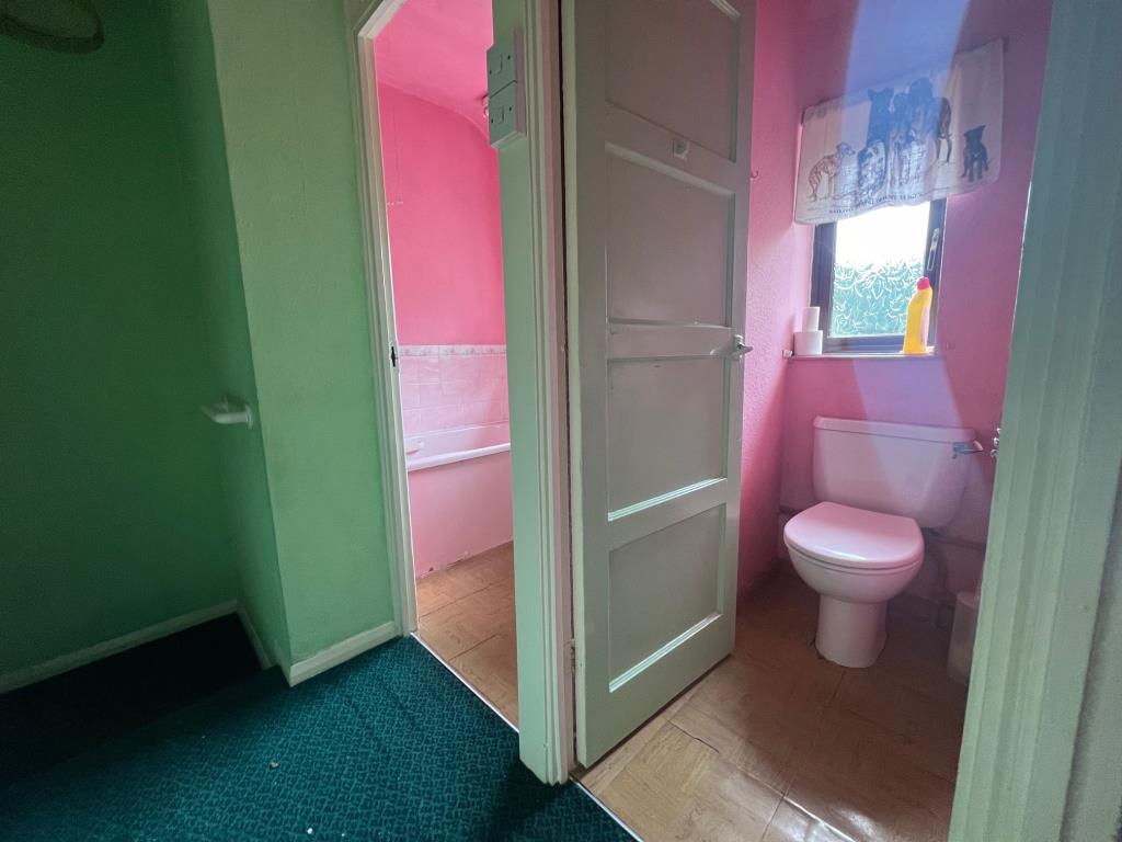 Lot: 13 - TWO-BEDROOM SEMI-DETACHED HOUSE - separate WC and door to bathroom